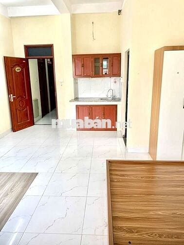 ĐH quản lý giáo dục  ĐH Kinh Tế1tr7 2tr5 3tr5 5tr full đồ khép kín.