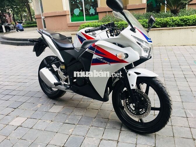 HONDA CBR 150 Bản 1 Mắt Màu HOTT Xe Máy ZIN 2018