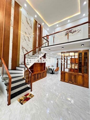 BÁN NHÀ HẼM 90 HUNG VUONG TPCT
