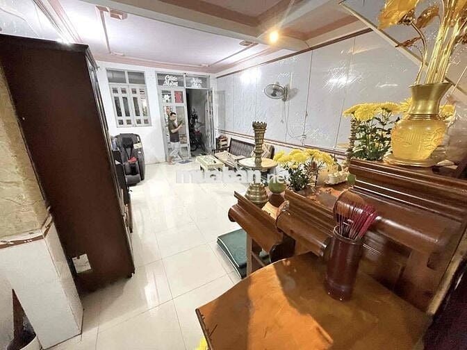 Nhà 2 mặt hẻm Quận 7, 89m2, nở hậu tài lộc 7m7, ô tô  vào nhà