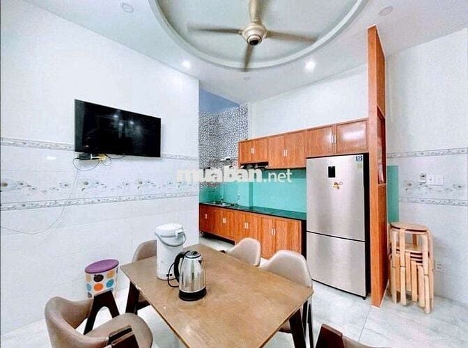 NHÀ DG SỐ 2 QL13 HBP -DT 90M+ 4PN+4WC