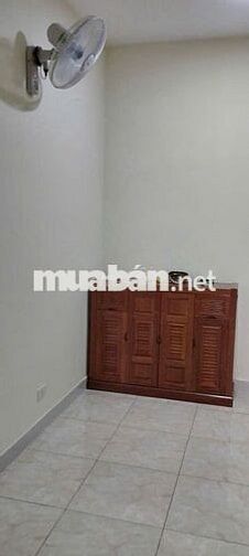 Chung cư Lalima 52 Lĩnh Nam 90m2 2pn2vs 10.5tr