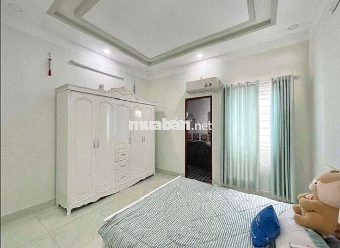 NHÀ DG SỐ 2 QL13 HBP -DT 90M+ 4PN+4WC