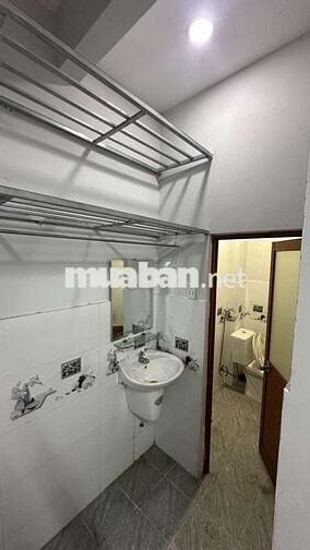 GẦN CHỢ HIỆP THÀNH - DÂN TRÍ TỐT - 2 TẦNG - 4x10 - NHÍC 3 TỶ