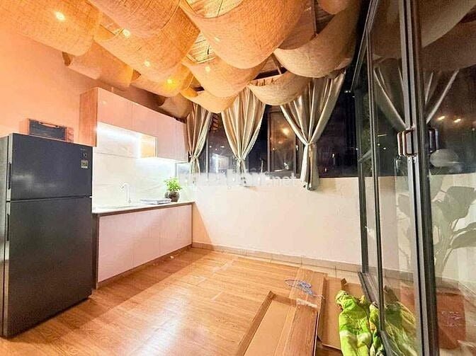 Cho thuê gấp căn hộ cao cấp 1 phòng ngủ diện tích siêu lớn tại trung t
