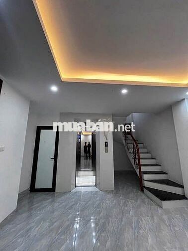 Chị Dung bán nhà 5t,45m thang máy tại Cầu Đơ,HĐ chỉ 7t