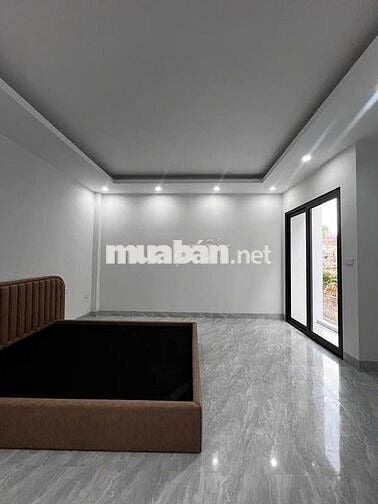 Chị Dung bán nhà 5t,45m thang máy tại Cầu Đơ,HĐ chỉ 7t