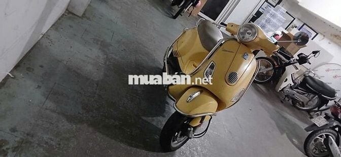 Bán xe LX Vespa 125 nguyên zin, biển Hà Nội,tại Q3