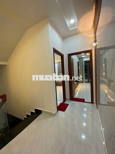 Chính chủ bán MTKD Phạm Hữu Lầu, Q7, 72m2, 3 tầng, giá hơn 14 tỷ xíu ạ