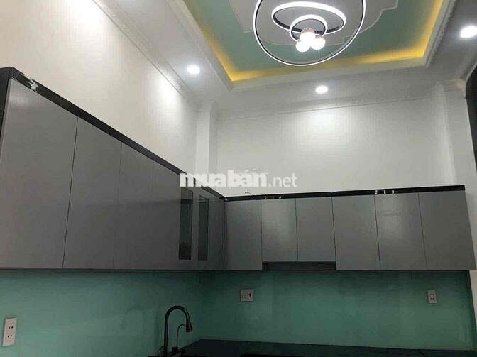 BÁN NHÀ 1 TRỆT 2 LẦU GẦN UBND PHƯỜNG BIÊN HOÀ