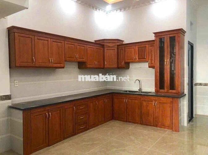 BÁN NHÀ 1 TRỆT 1 LẦU GẦN UBND PHƯỜNG BIÊN HOÀ