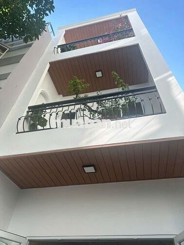 Top nhà vị trí đẹp 1 trệt 2 lầu  Tôn Thất Tùng Quận 1 TP.HCM