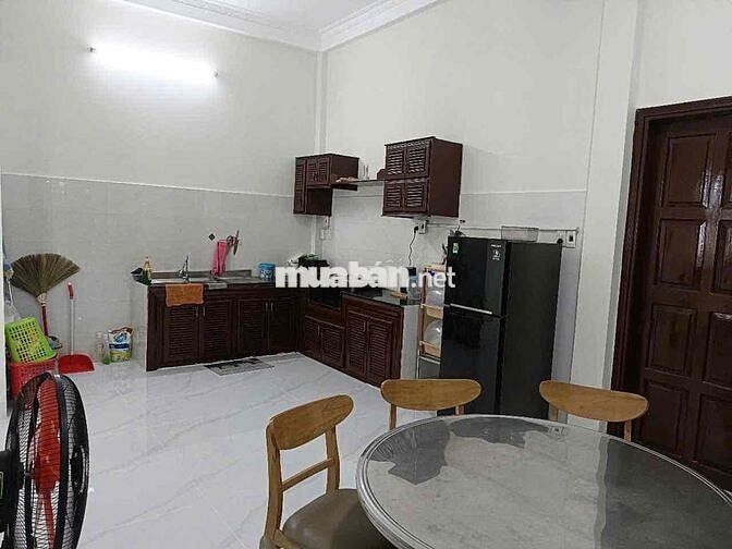 Biệt Thự Sân Vườn 6PN Đường Ngô Quyền