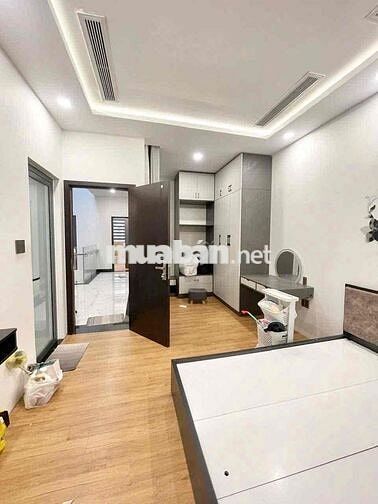 NHÀ ĐẸP FULL NỘI THẤT TRỤC CHÍNH NAM LONG