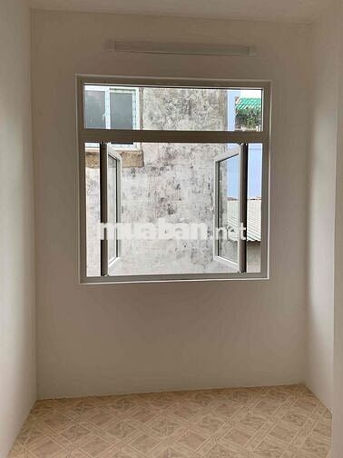 Phòng trống, thoáng mát phường Phú Nhuận