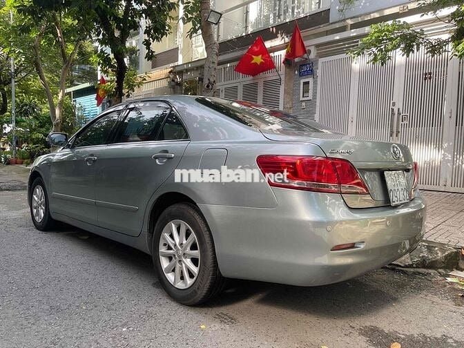 Toyota Camry 2.4G 2012 chạy 58.000 km