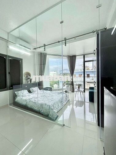 STUDIO VIEW KÍNH FULL NT MỚI NGAY NGUYỄN THÁI SƠN