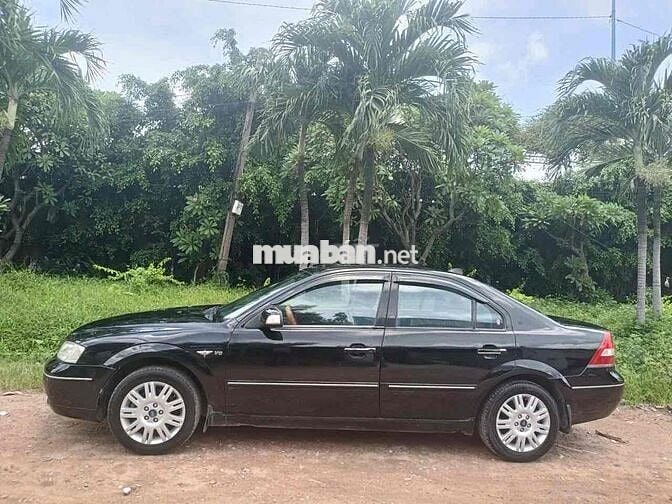 Ford Mondeo 2004 2.5 AT - 9 chủ bán