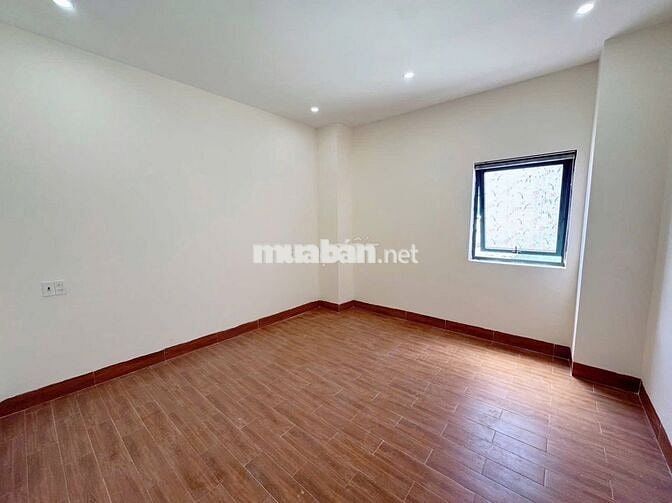 Nhà 3 tầng 3 mê Hoàng Diệu 2 mặt kiệt sau công viên
