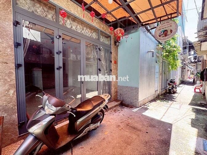 Nhà 3 tầng 3 mê Hoàng Diệu 2 mặt kiệt sau công viên