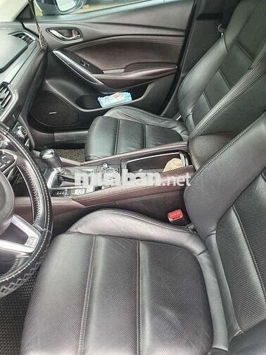 Mada 6 2018 2.0L Premium - 100000 km