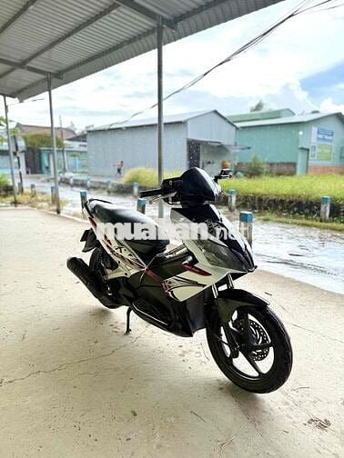 -Em Bán Honda Air Blade 110 Máy Zin Êm Ấm