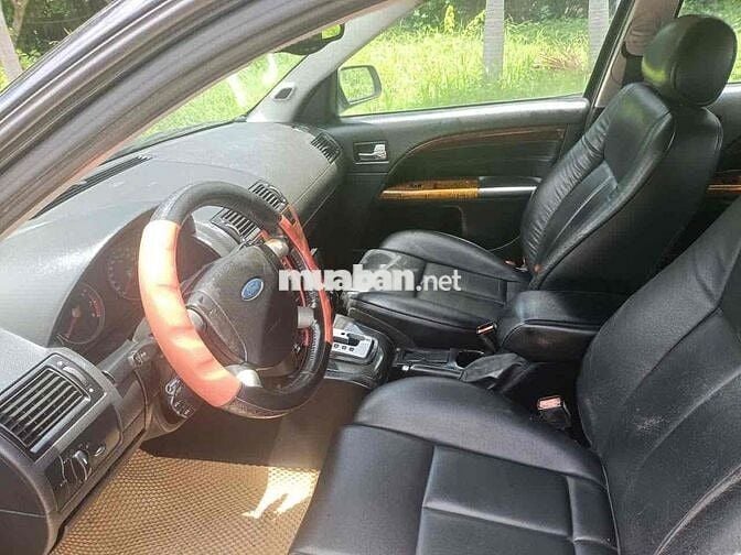 Ford Mondeo 2004 2.5 AT - 9 chủ bán