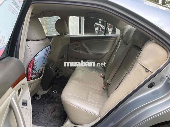 Toyota Camry 2.4G 2012 chạy 58.000 km