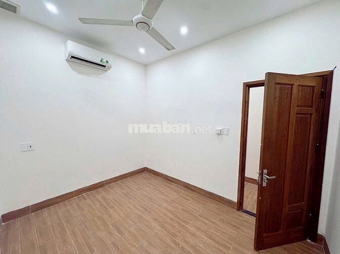 Nhà 3 tầng 3 mê Hoàng Diệu 2 mặt kiệt sau công viên
