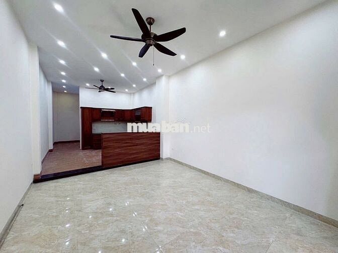 Nhà 3 tầng 3 mê Hoàng Diệu 2 mặt kiệt sau công viên