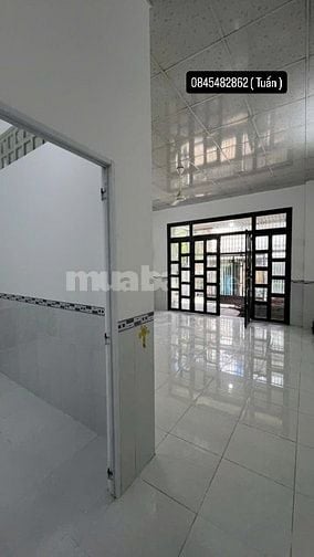 Nhà Bình Chánh hẻm xe hơi 680tr