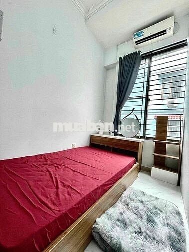 Căn Hộ 2 Phòng Ngủ Có Gác + Bếp + WC Ngay Sân Bay