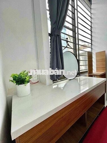 Căn Hộ 2 Phòng Ngủ Có Gác + Bếp + WC Ngay Sân Bay