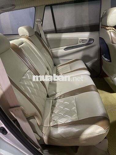 Toyota Innova 2015 2.0E - 29000 km