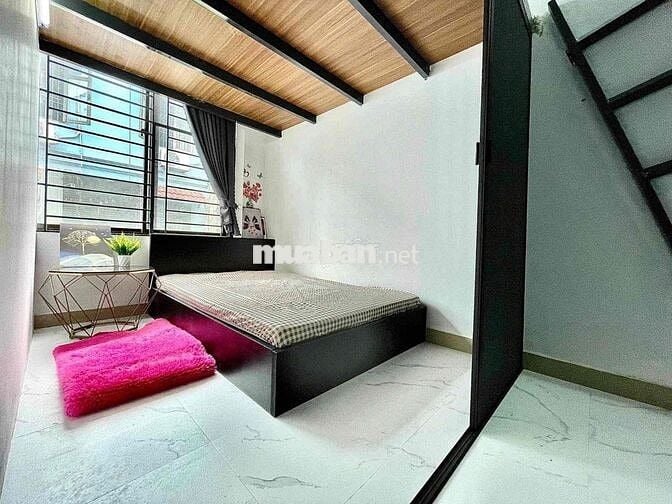 Căn Hộ 2 Phòng Ngủ Có Gác + Bếp + WC Ngay Sân Bay