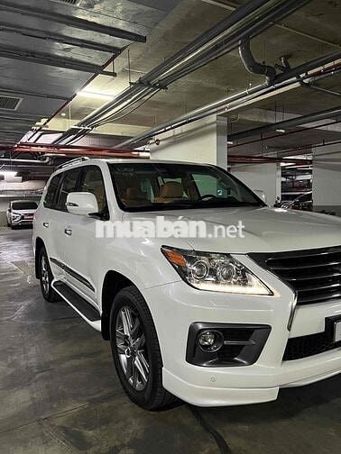 Lexus LX 2014 570 - 12500 km