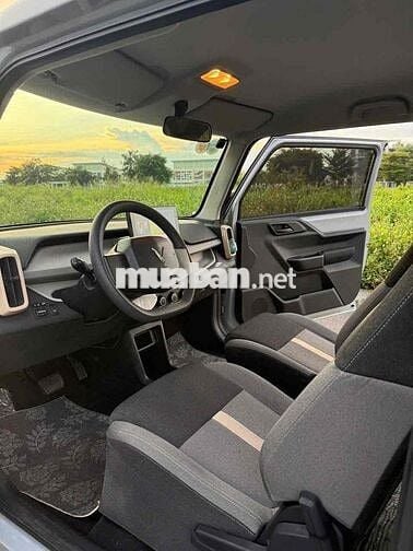 VinFast VF3 2024 Thuê pin - 7000km có phụ kiện