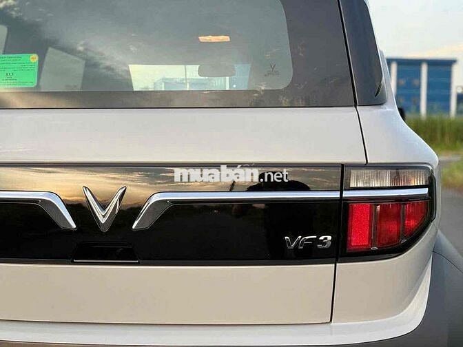 VinFast VF3 2024 Thuê pin - 7000km có phụ kiện