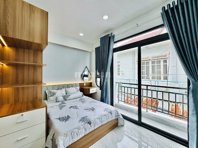 Bán nhà sát bên công viên Làng Hoa, Gò Vấp