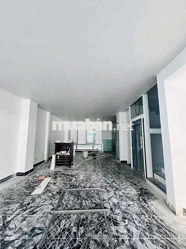NGUYÊN CĂN BÌNH THẠNH CÓ HẦM, THANG MÁY ( 8x18)