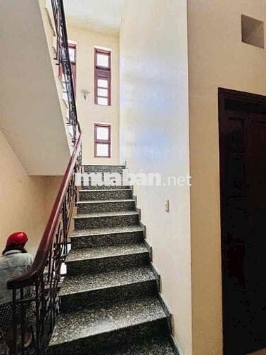 Biệt thự mặt tiền Bế Văn Đàn, Dĩ An, mới toanh, nở hậu 33tr/m2 quá rẻ