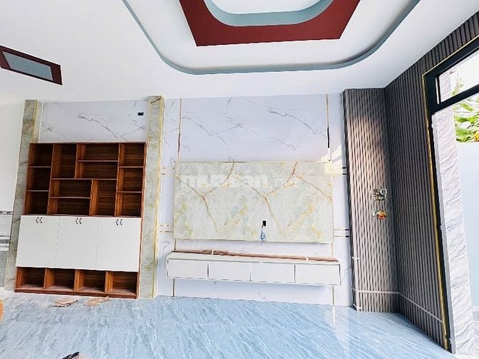 nhà bán 2 căn nhà 4,7x14 gồm 1 trệt 2 lầu 4 phòng thị trấn cần giuộc