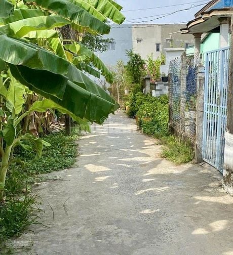 BÁN CĂN NHÀ NHỎ HẺM XE 7 CHỖ, CÁCH TRUNG TÂM TPHCM 24KM