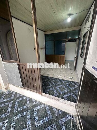 Phòng cho thuê đường Lạc Long Quân , 25m2 , rộng thoáng có bancon