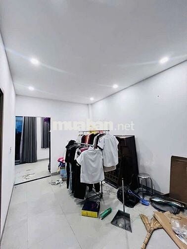 NHÀ BÁN,   DT: 70M2, GIÁ 10,5 TỶ, ĐƯỜNG SỐ 1, TRƯỜNG THỌ, TP THỦ ĐỨC