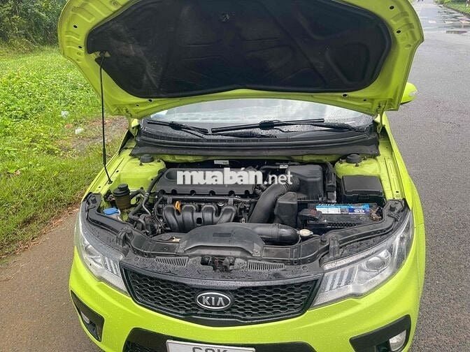 Kia Cerato 2009 Koup 2.0 AT - 101000 km