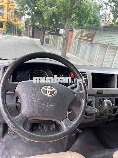 Toyota Hiace 2011 - 20000 km