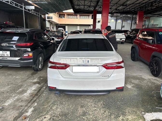 Toyota Camry 2022 2.5HV - 35000 km