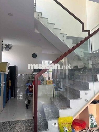 Cho thuê nhà gần Nguyễn Gia Trí  D2 Bình Thạnh