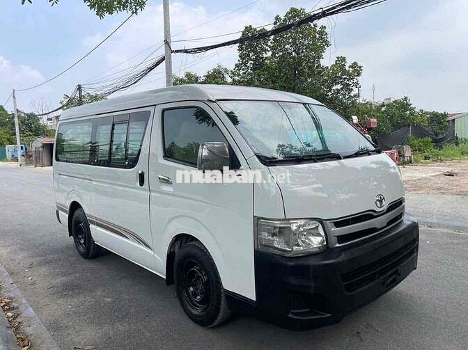Toyota Hiace 2011 - 20000 km